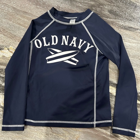 Old Navy Swim Shirt- Boys Size 5 - Picture 1 of 3